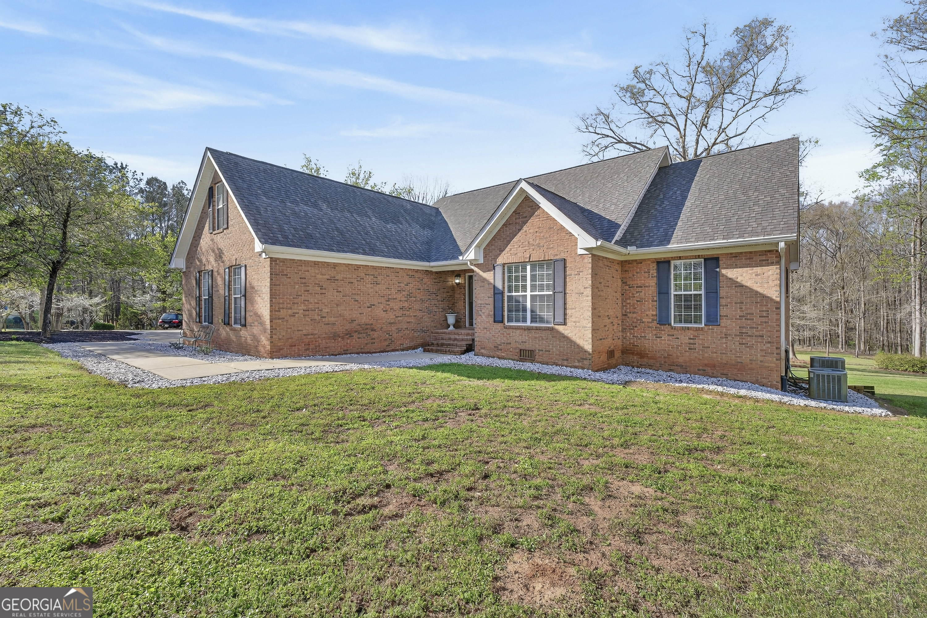 125 Whitehead Place Gray, GA 31032 - Photo 3 of 110