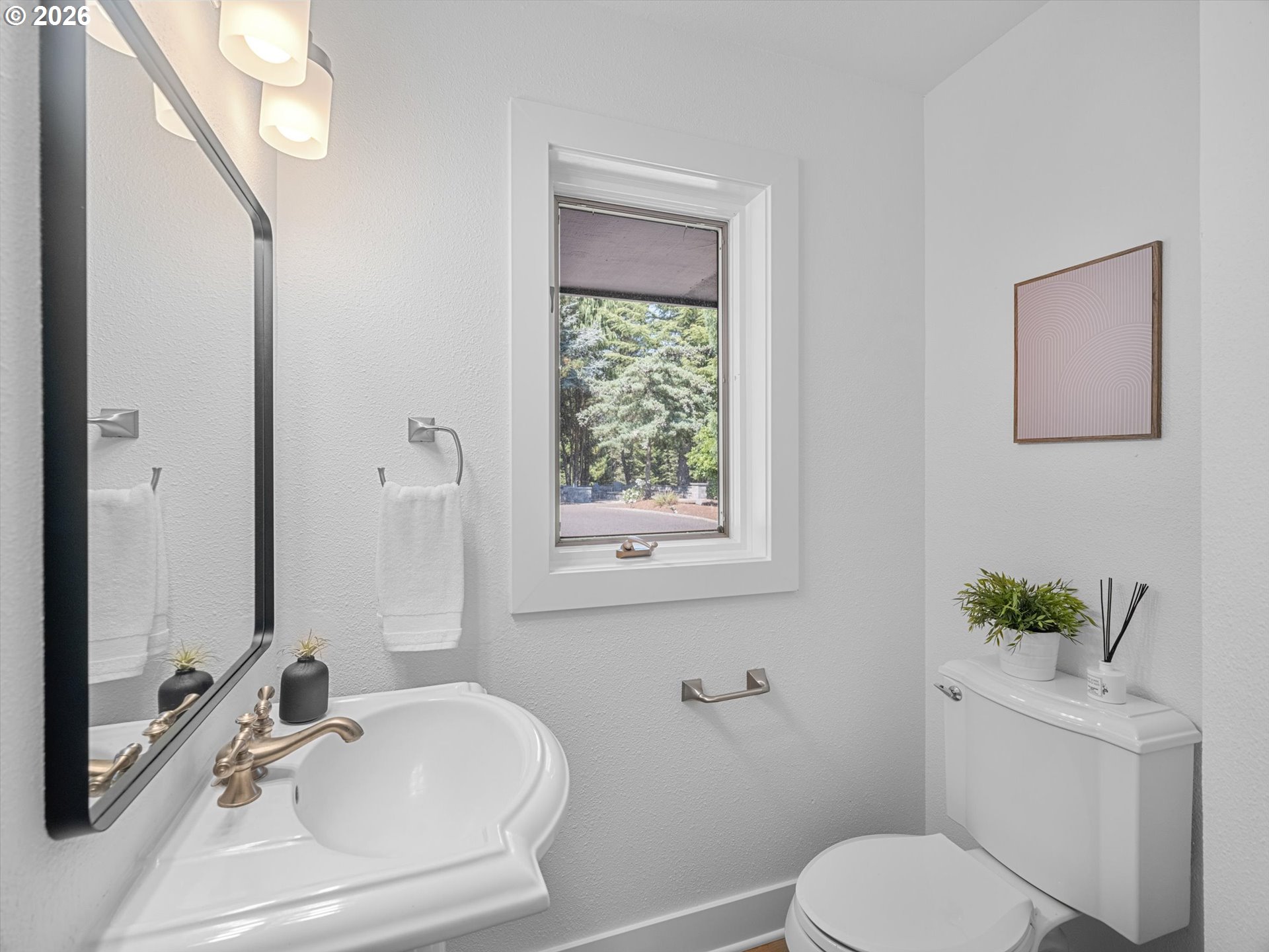 9167 Northwest Kaiser Road Portland, OR 97231 - Photo 18 of 48 Gallery Image 18