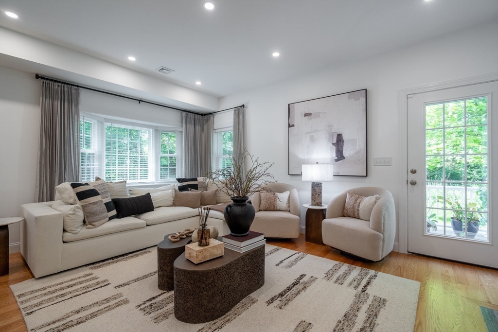 16 Border Road Reading, MA 01867 - Photo 12 of 35 Gallery Image 12