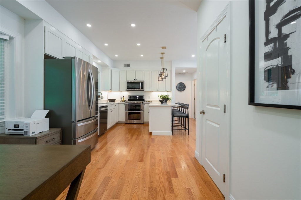 16 Border Road Reading, MA 01867 - Photo 17 of 35 Gallery Image 17
