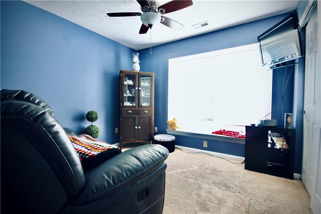 5810 Long Ridge Place Indianapolis, IN 46221 - Photo 9 of 15 Gallery Image 9