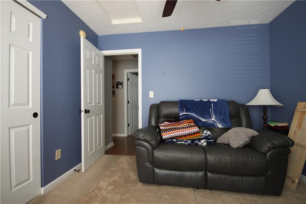 5810 Long Ridge Place Indianapolis, IN 46221 - Photo 10 of 15 Gallery Image 10