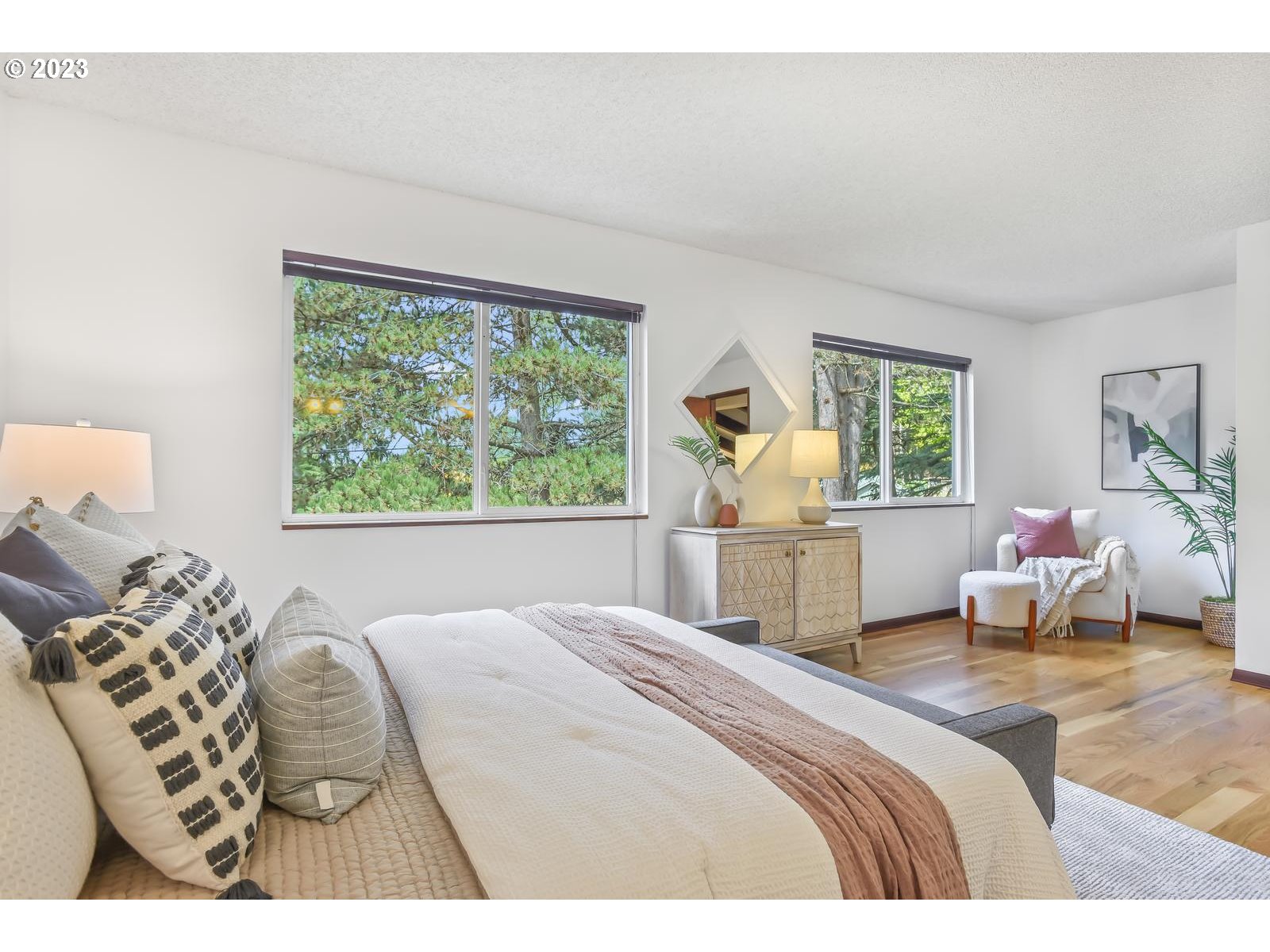 4204 Southwest Jerald Way Portland, OR 97221 - Photo 27 of 43 Gallery Image 27