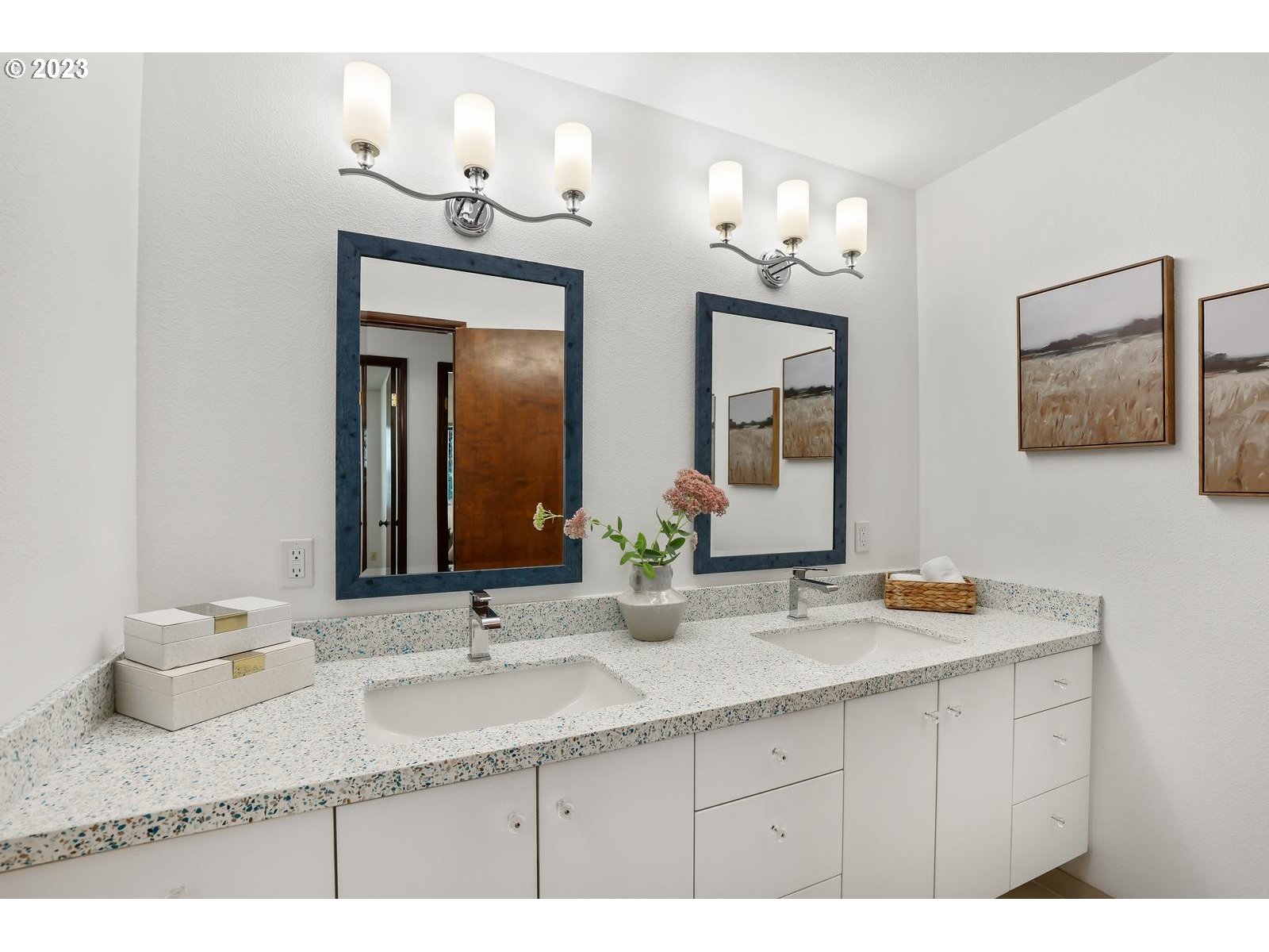 4204 Southwest Jerald Way Portland, OR 97221 - Photo 29 of 43 Gallery Image 29