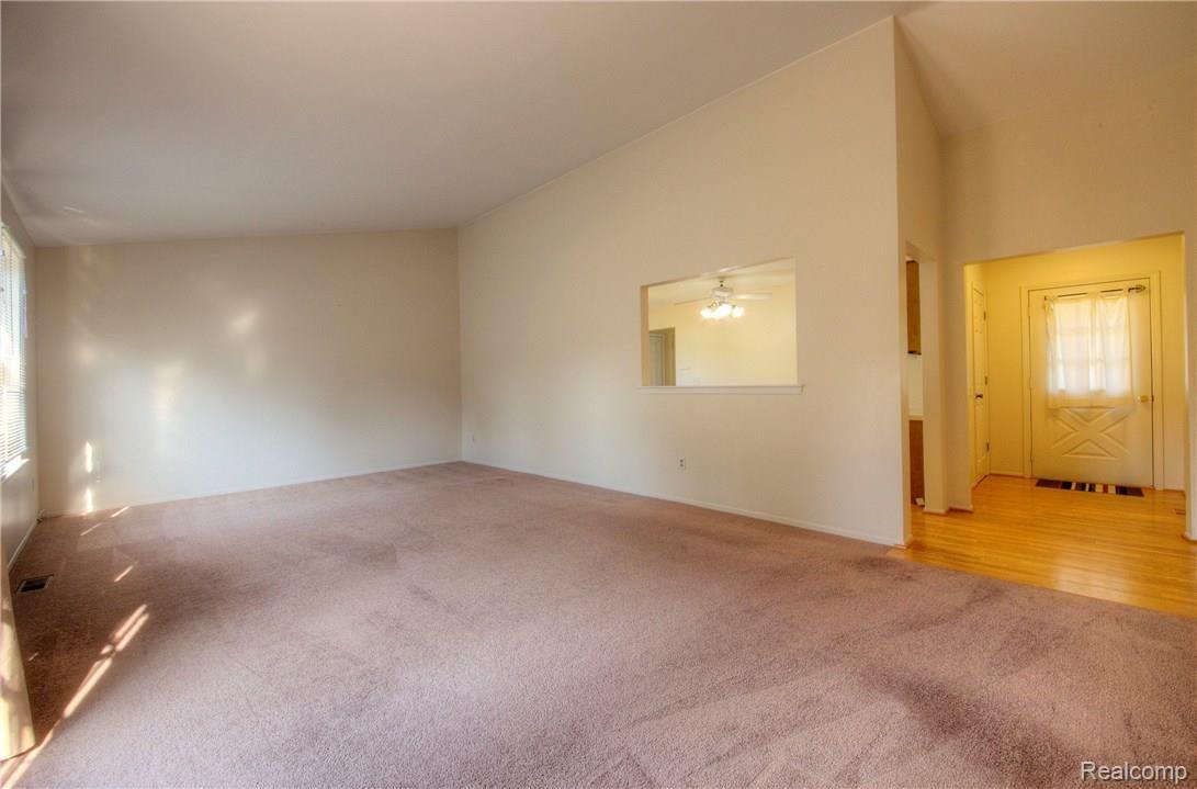 24685 Jamestowne Road Novi, MI 48375 - Photo 11 of 39 930A4450_1_2.jpg