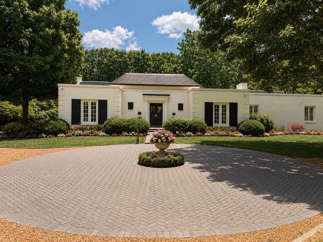 305 Davidson Road Nashville, TN 37205 - Photo 4 of 62 Gallery Image 4