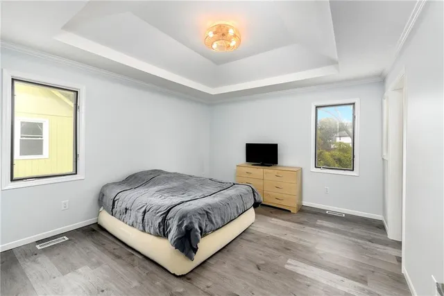 $335,000 | 510 Northeast Thames Drive, Lee's Summit, MO 64086