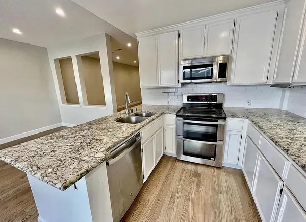 $5,295 | 959 La Mesa Terrace, Unit G, Sunnyvale, CA 94086