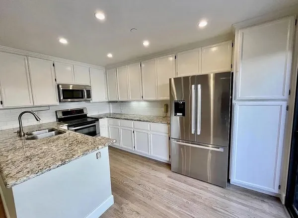 $5,295 | 959 La Mesa Terrace, Unit G, Sunnyvale, CA 94086