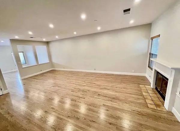 $5,295 | 959 La Mesa Terrace, Unit G, Sunnyvale, CA 94086