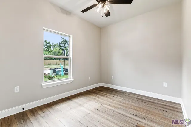 $294,900 | Lot 12 Dune Terre Avenue, Baton Rouge, LA 70806