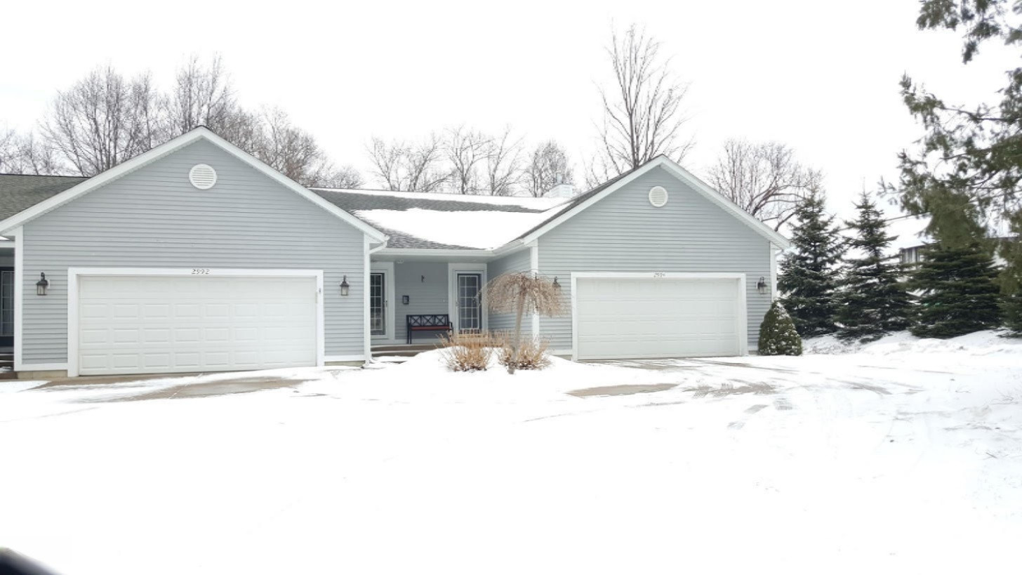 2994 Ridgeview Street, Unit 9 Muskegon, MI 49445 - Photo 1 of 36 20160225_122352_001