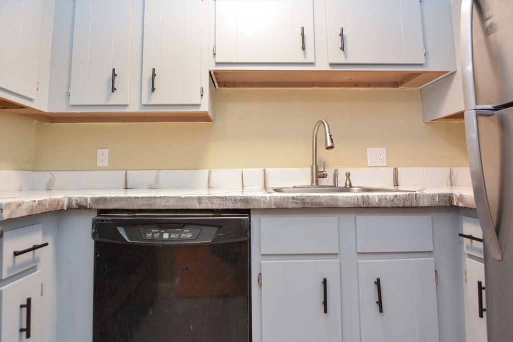 1186 Worcester Road, Unit 1221 Framingham, MA 01702 - Photo 13 of 42 Gallery Image 13