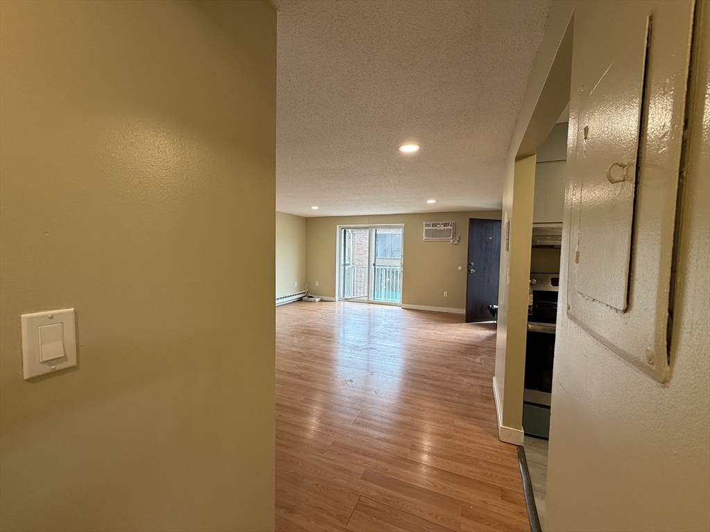 1186 Worcester Road, Unit 1221 Framingham, MA 01702 - Photo 20 of 42 Gallery Image 20