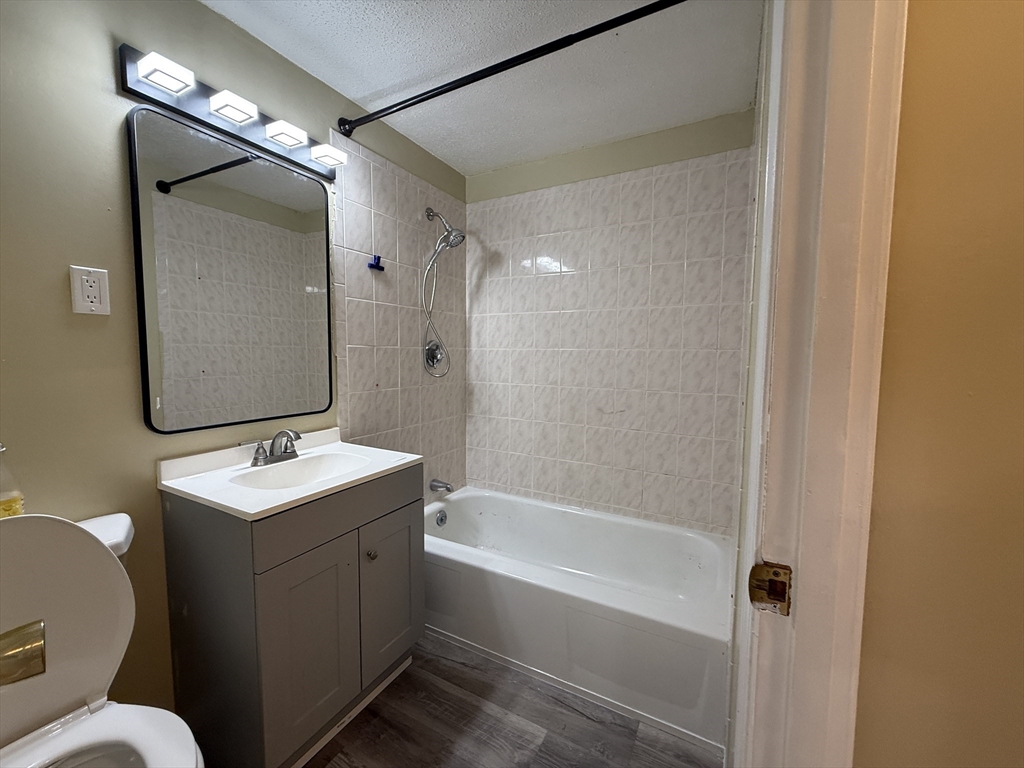 1186 Worcester Road, Unit 1221 Framingham, MA 01702 - Photo 27 of 42 Gallery Image 27