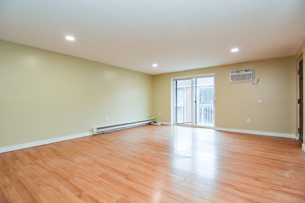 1186 Worcester Road, Unit 1221 Framingham, MA 01702 - Photo 6 of 42 Gallery Image 6
