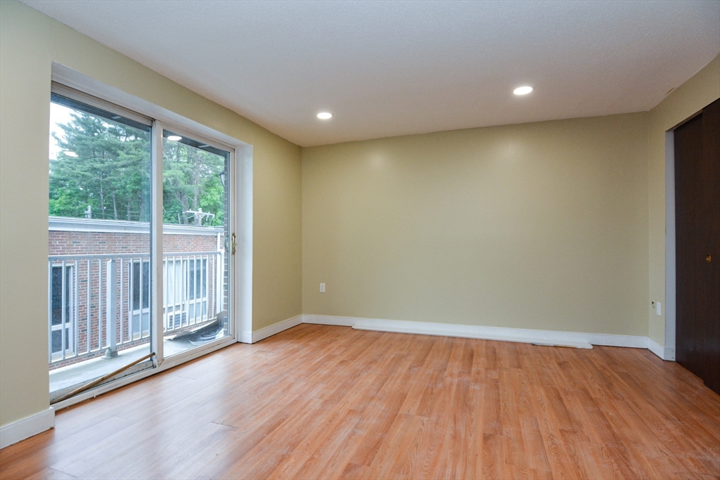 1186 Worcester Road, Unit 1221 Framingham, MA 01702 - Photo 7 of 42 Gallery Image 7