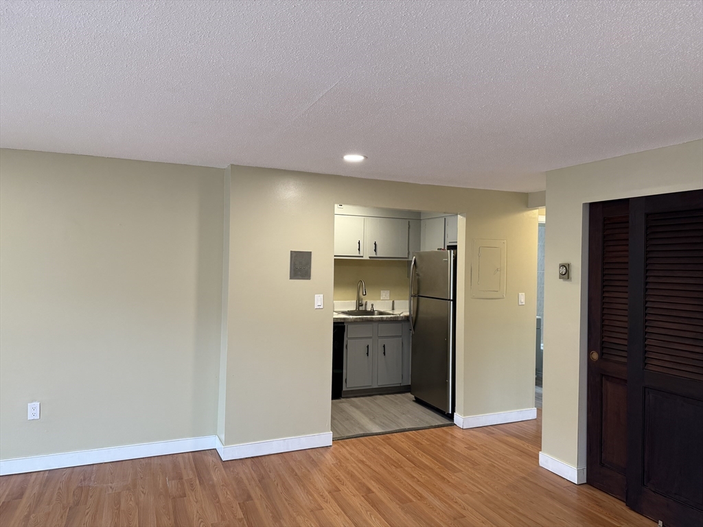 1186 Worcester Road, Unit 1221 Framingham, MA 01702 - Photo 9 of 42 Gallery Image 9