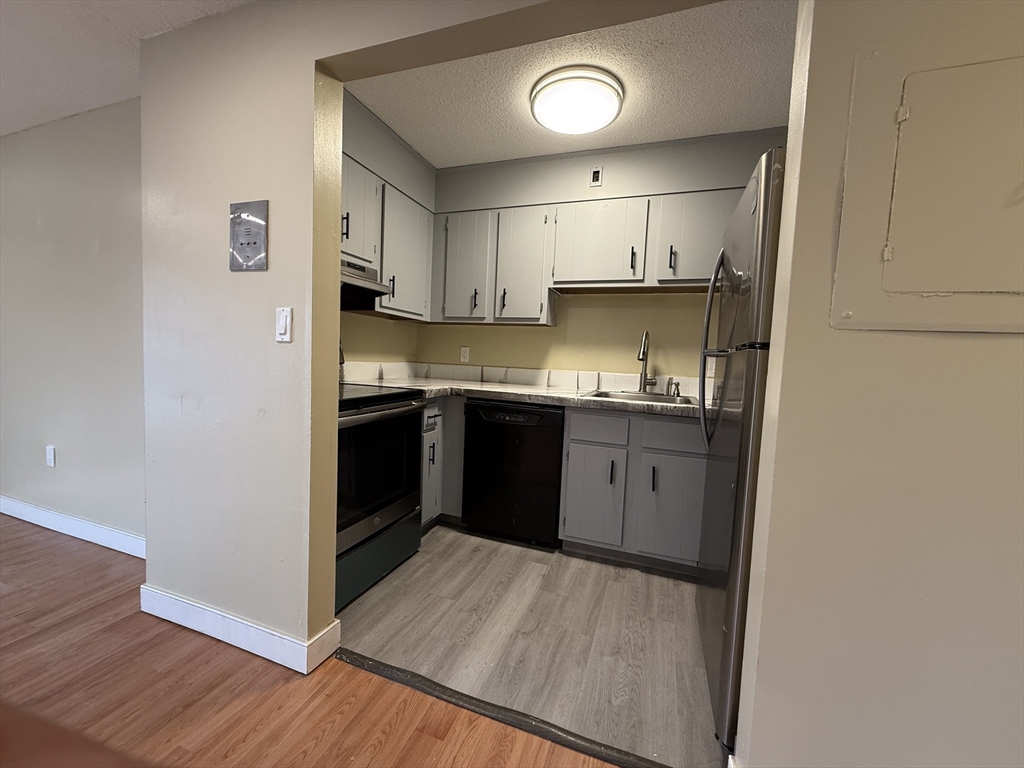 1186 Worcester Road, Unit 1221 Framingham, MA 01702 - Photo 10 of 42 Gallery Image 10