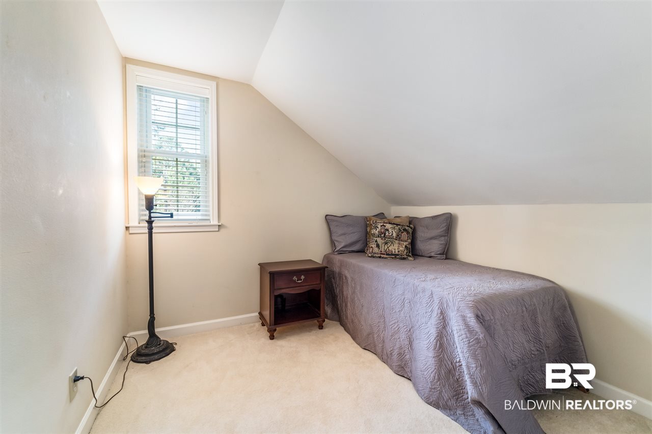 697 Cedar Avenue Fairhope, AL 36532 - Photo 18 of 30 Bedroom 3