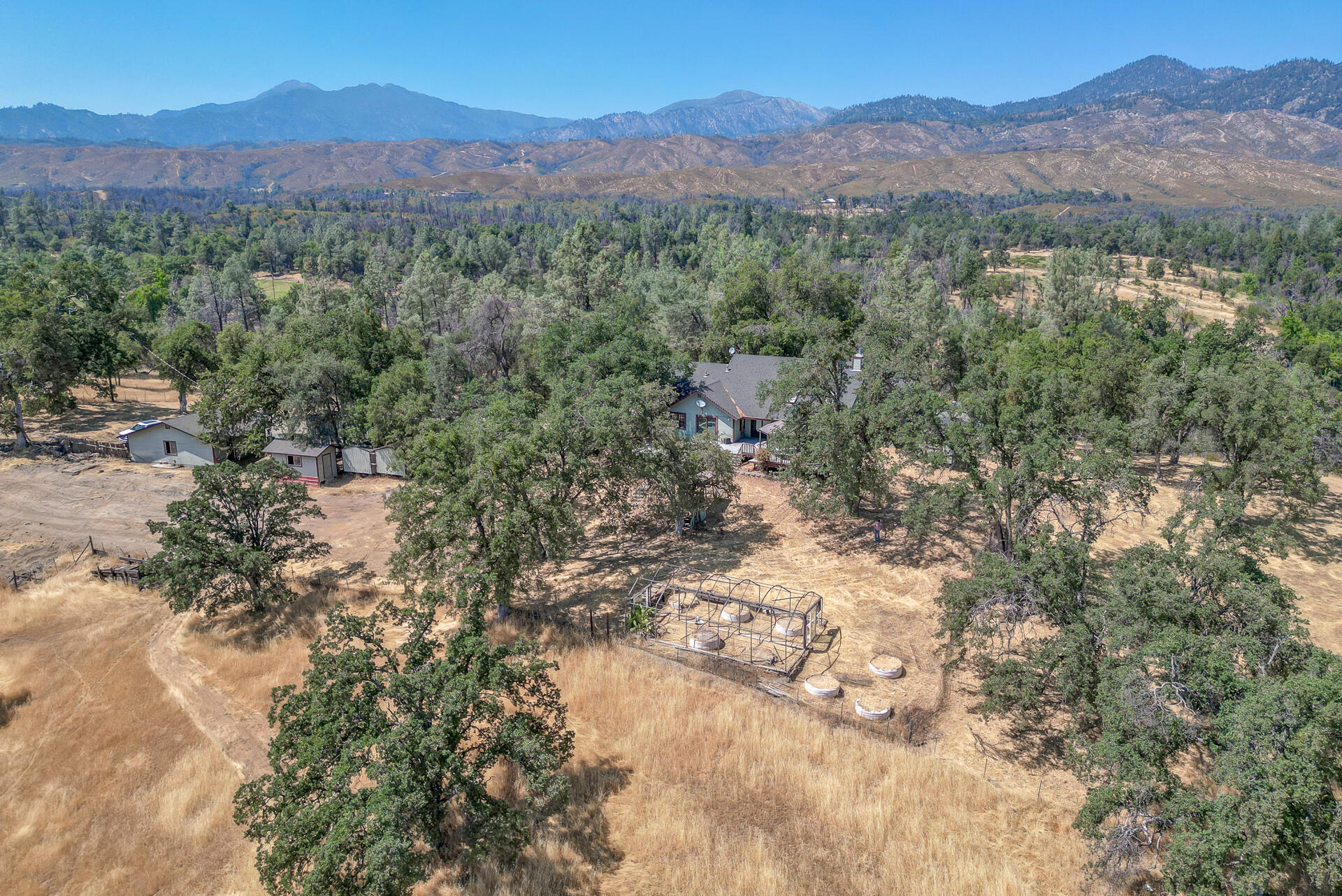 11451 Rainbow Lake Road Igo, CA 96047 - Photo 44 of 51 11451RainbowLakeRoad-65