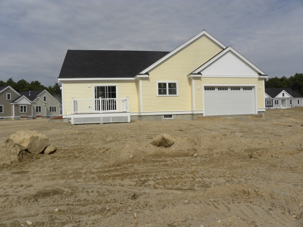 22 Sarahbeth Lane, Unit 24 Rochester, MA 02770 - Photo 3 of 3