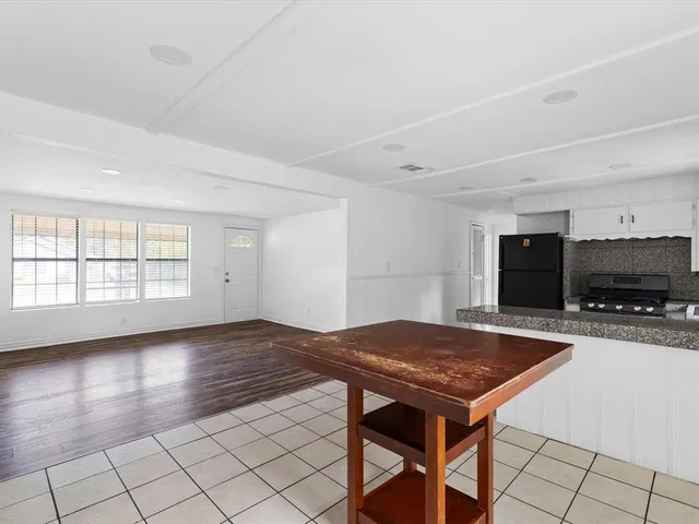 $194,000 | 3239 Bewley Street, Haltom City, TX 76117