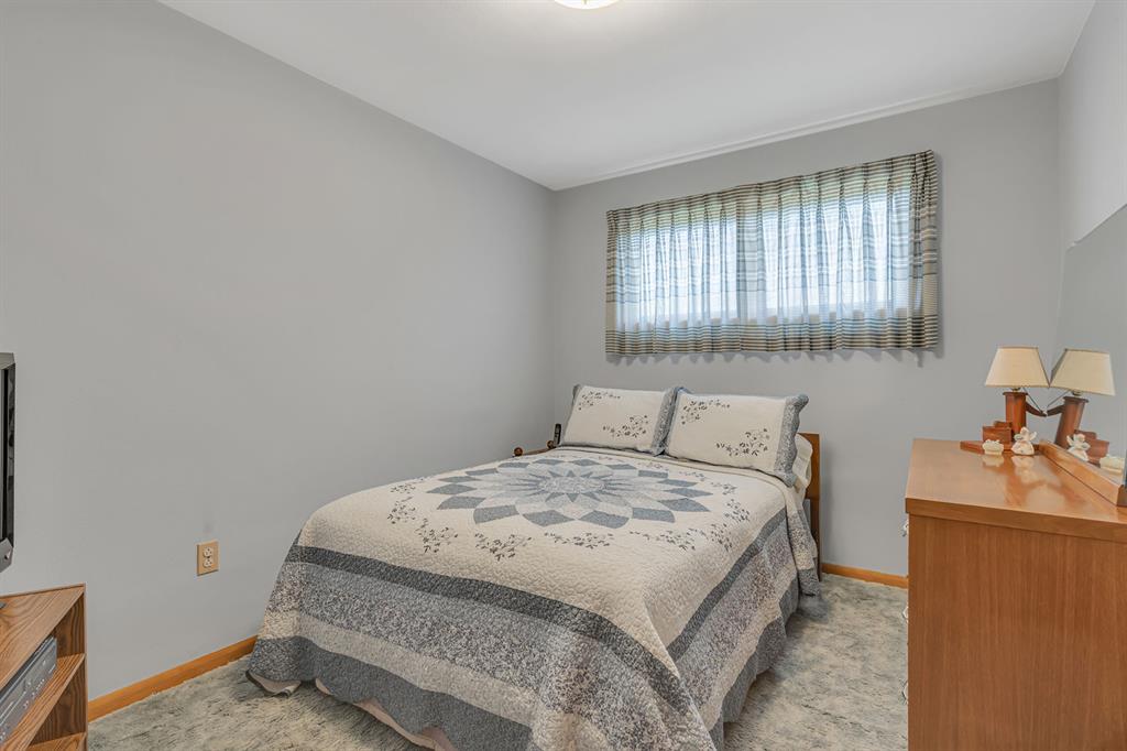 452 Center Grange Road Monaca, PA 15061 - Photo 16 of 34 bedroom