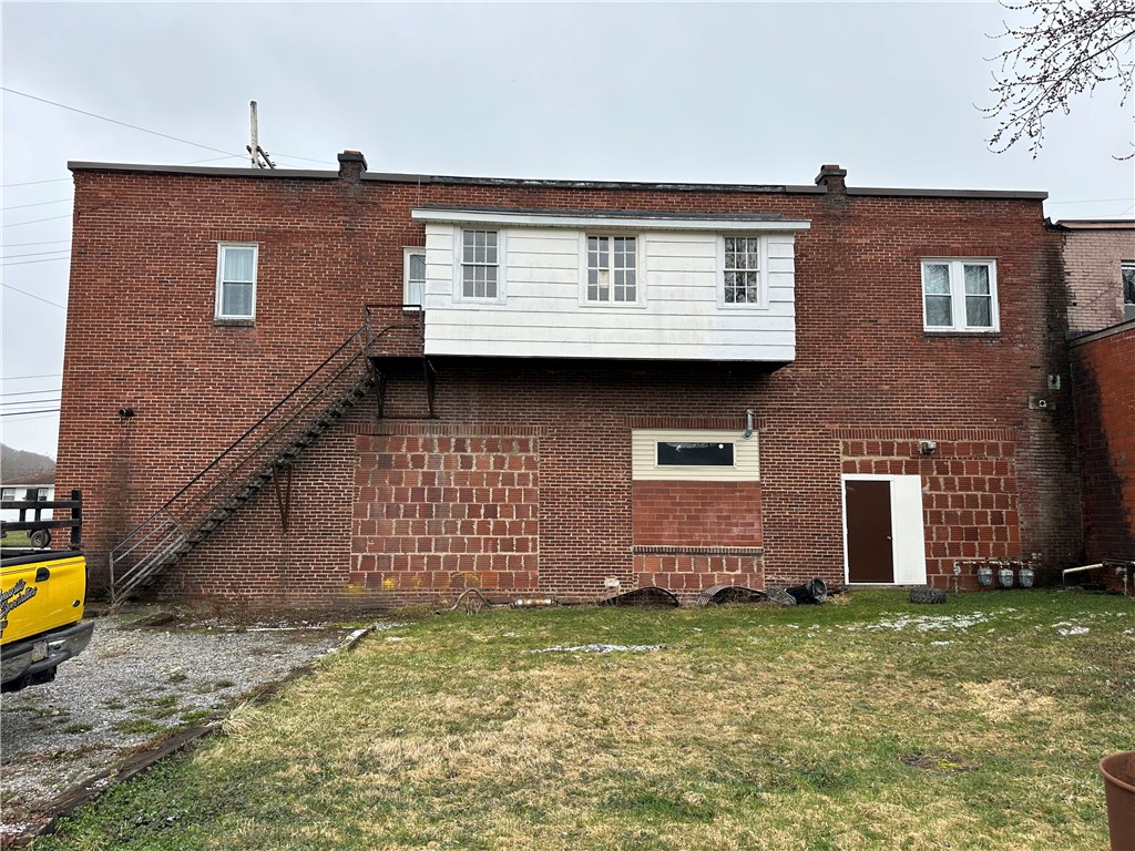 7 Main Street Lewis Run, PA 16738 - Photo 2 of 29