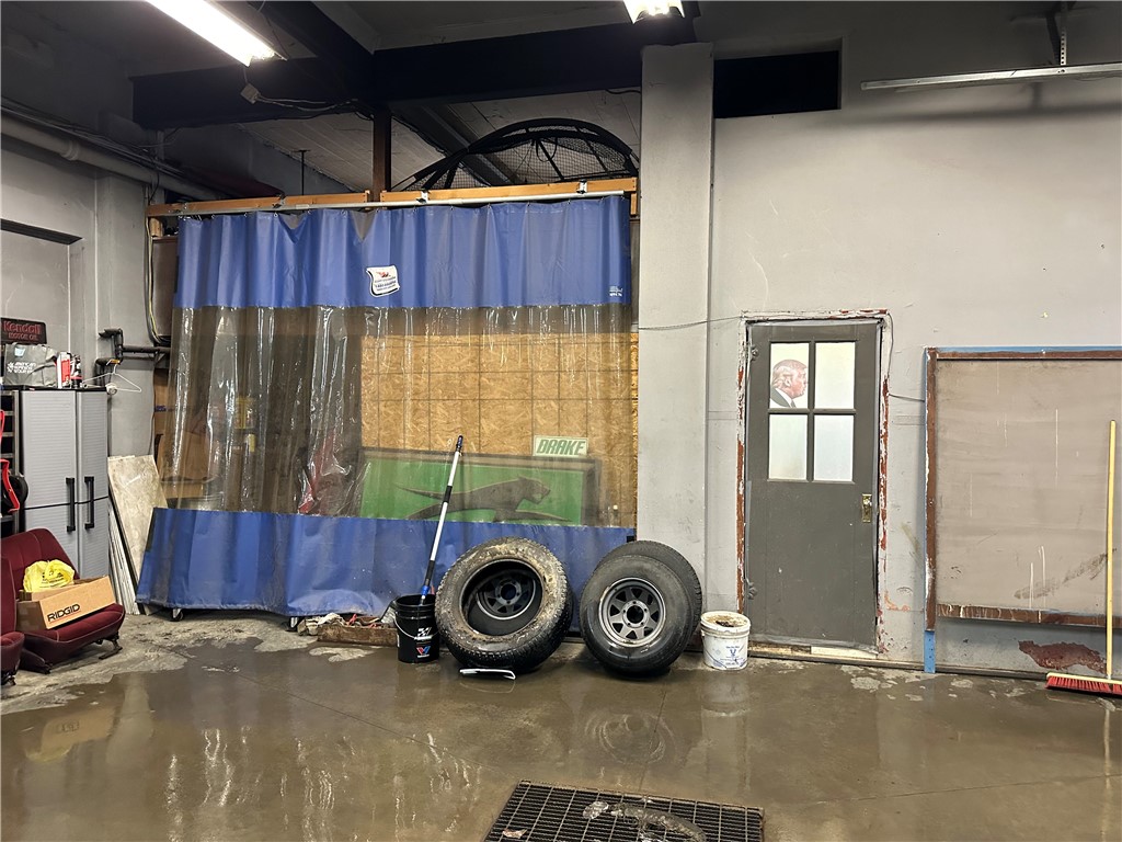 7 Main Street Lewis Run, PA 16738 - Photo 8 of 29