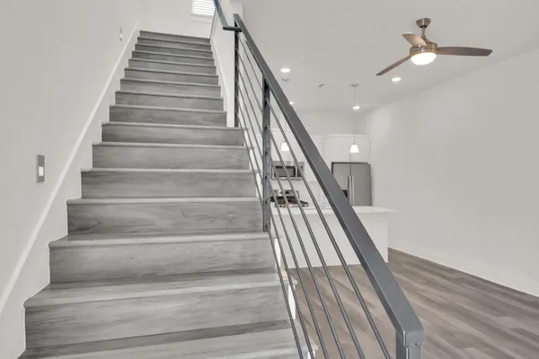 $1,950 | 6325 Ponca Street, Unit B, Austin, TX 78741