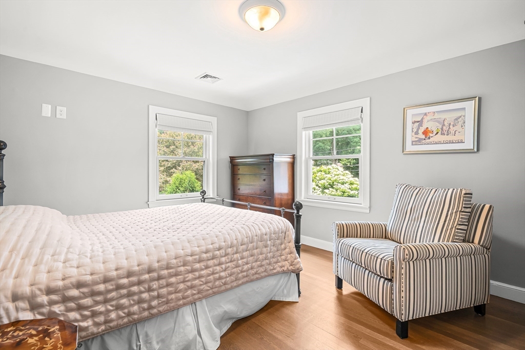 23 Northgate Road Wellesley, MA 02481 - Photo 19 of 31