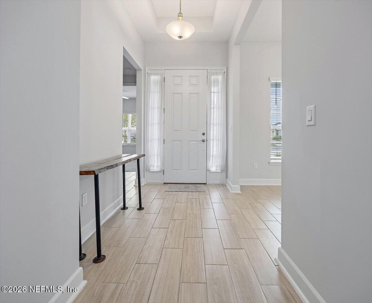 1724 Austin Lk Way Middleburg, FL 32068 - Photo 4 of 30 02-Foyer
