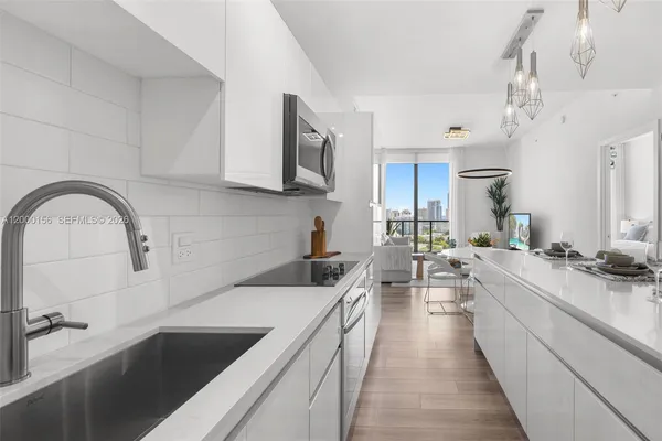$3,833 | 101 Diplomat Parkway, Unit 808, Hallandale Beach, FL 33009