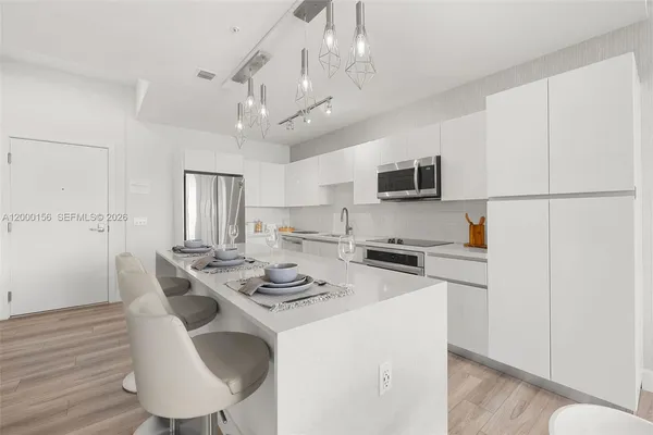 $3,833 | 101 Diplomat Parkway, Unit 808, Hallandale Beach, FL 33009