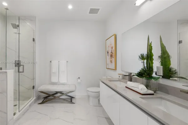 $3,833 | 101 Diplomat Parkway, Unit 808, Hallandale Beach, FL 33009