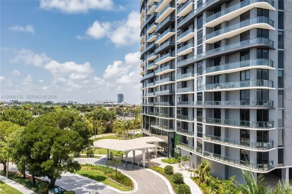$3,833 | 101 Diplomat Parkway, Unit 808, Hallandale Beach, FL 33009