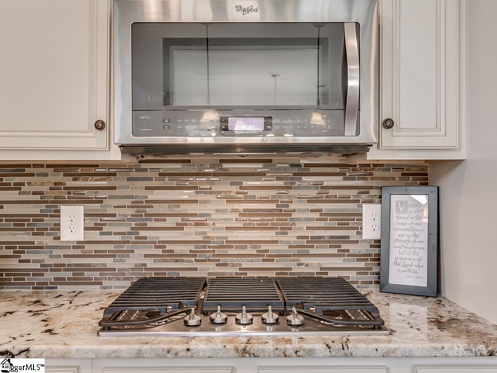 546 Grandon Road Greer, SC 29651 - Photo 15 of 36