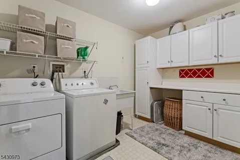 $719,000 | 112 Loft Drive, Bridgewater, NJ 08836