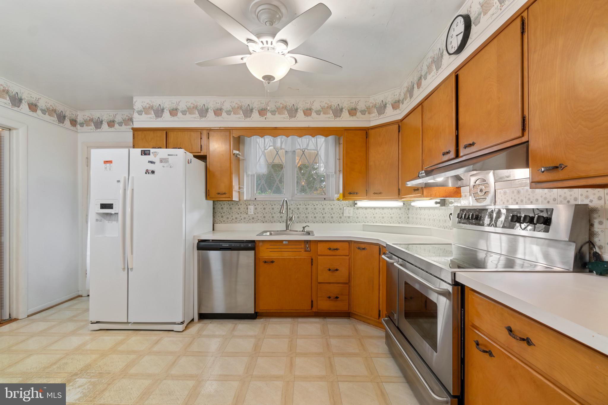 1606 Constance Street Silver Spring, MD 20902 - Photo 12 of 70