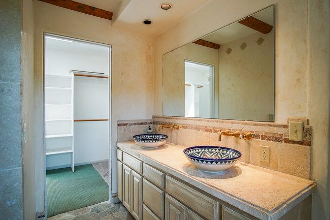178 Riker Terrace Salinas, CA 93901 - Photo 11 of 31 Gallery Image 11