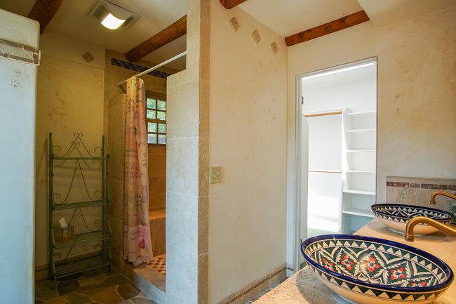178 Riker Terrace Salinas, CA 93901 - Photo 13 of 31 Gallery Image 13