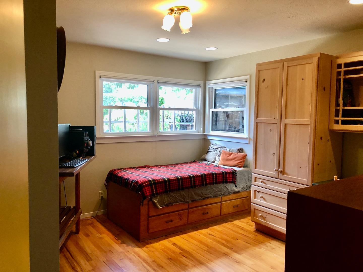 178 Riker Terrace Salinas, CA 93901 - Photo 17 of 31 Gallery Image 17