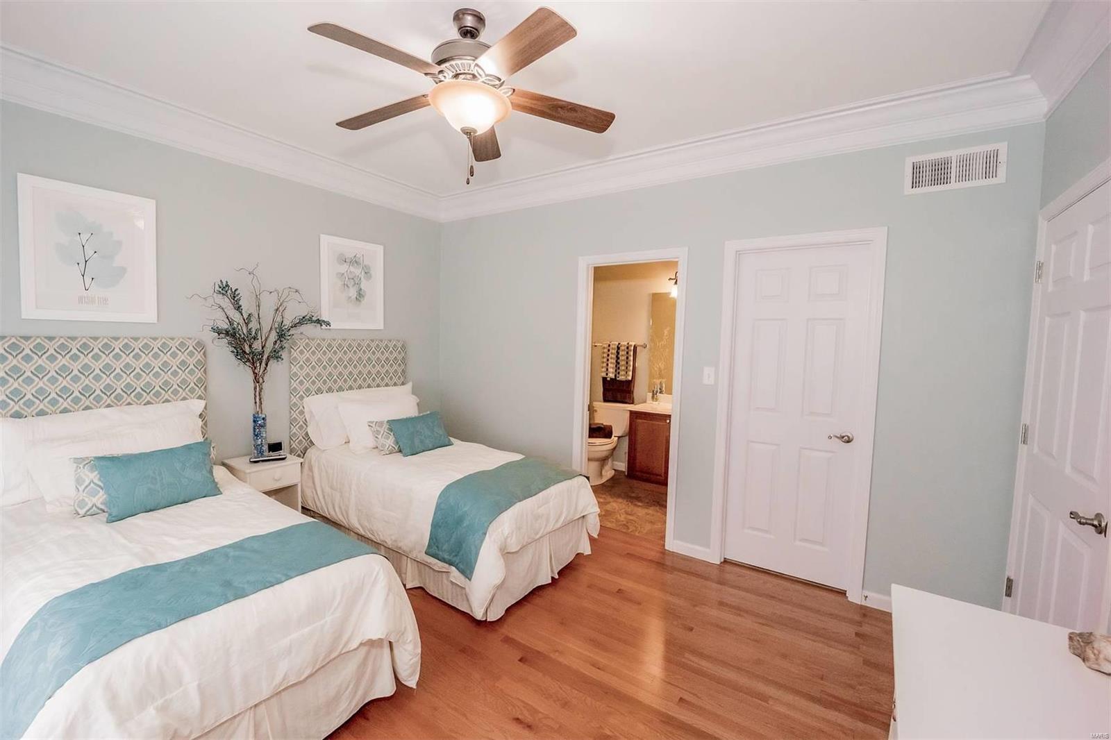 1512 Hollowbrook Drive St. Charles, MO 63303 - Photo 26 of 45