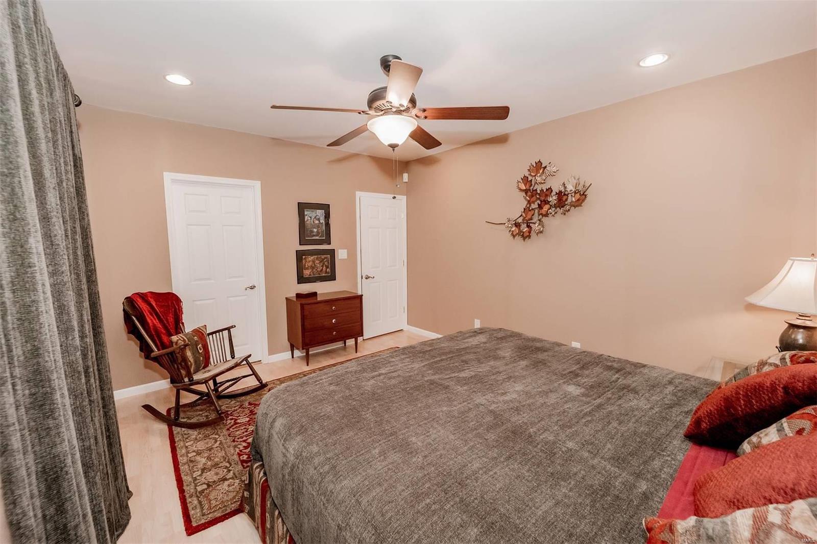 1512 Hollowbrook Drive St. Charles, MO 63303 - Photo 37 of 45