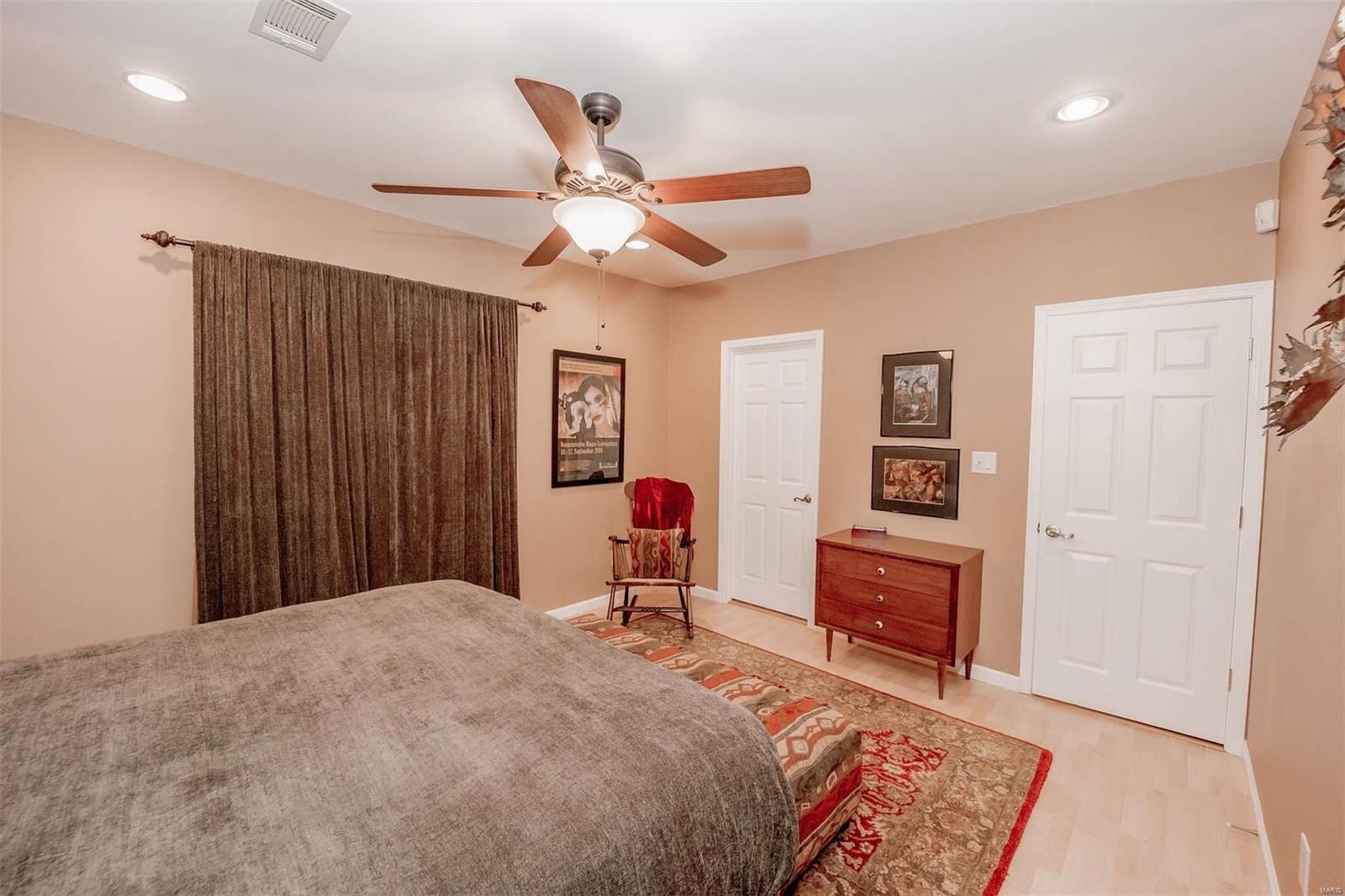 1512 Hollowbrook Drive St. Charles, MO 63303 - Photo 38 of 45