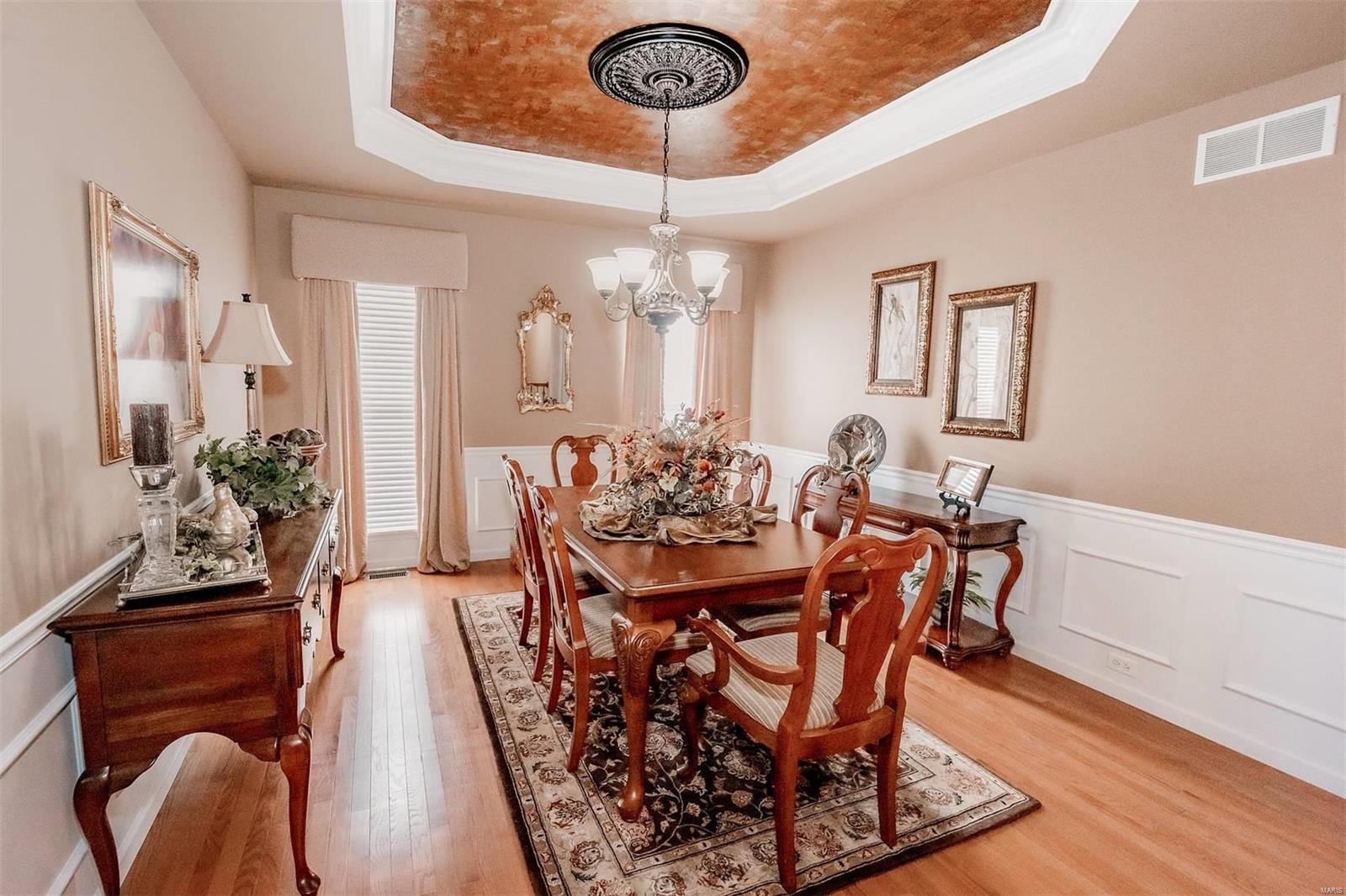 1512 Hollowbrook Drive St. Charles, MO 63303 - Photo 4 of 45