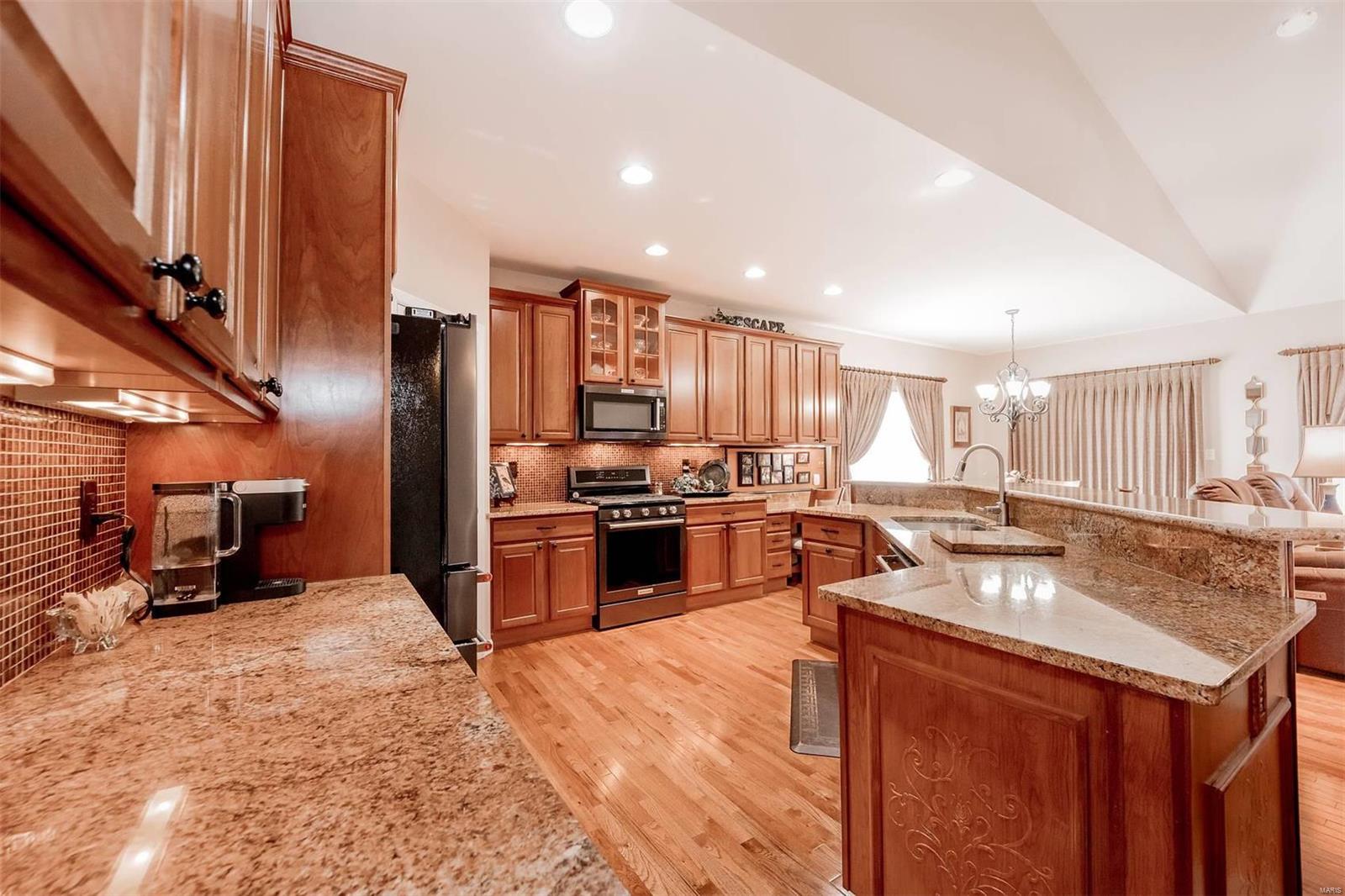 1512 Hollowbrook Drive St. Charles, MO 63303 - Photo 7 of 45