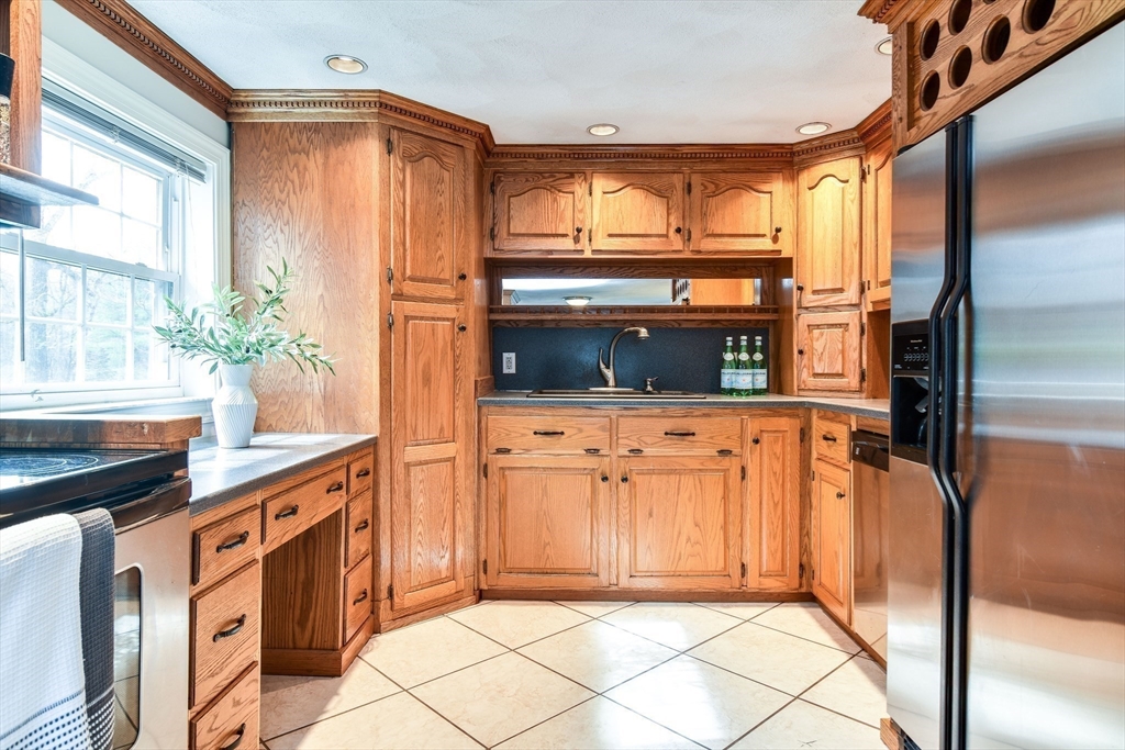 5 West Main Street Hopkinton, MA 01748 - Photo 12 of 42