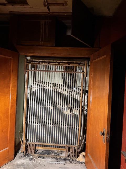 1828 Oliver Street Whiting, IN 46394 - Photo 3 of 37 a view of a balcony